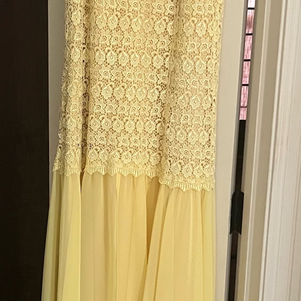 Elegant Yellow Lace Dress